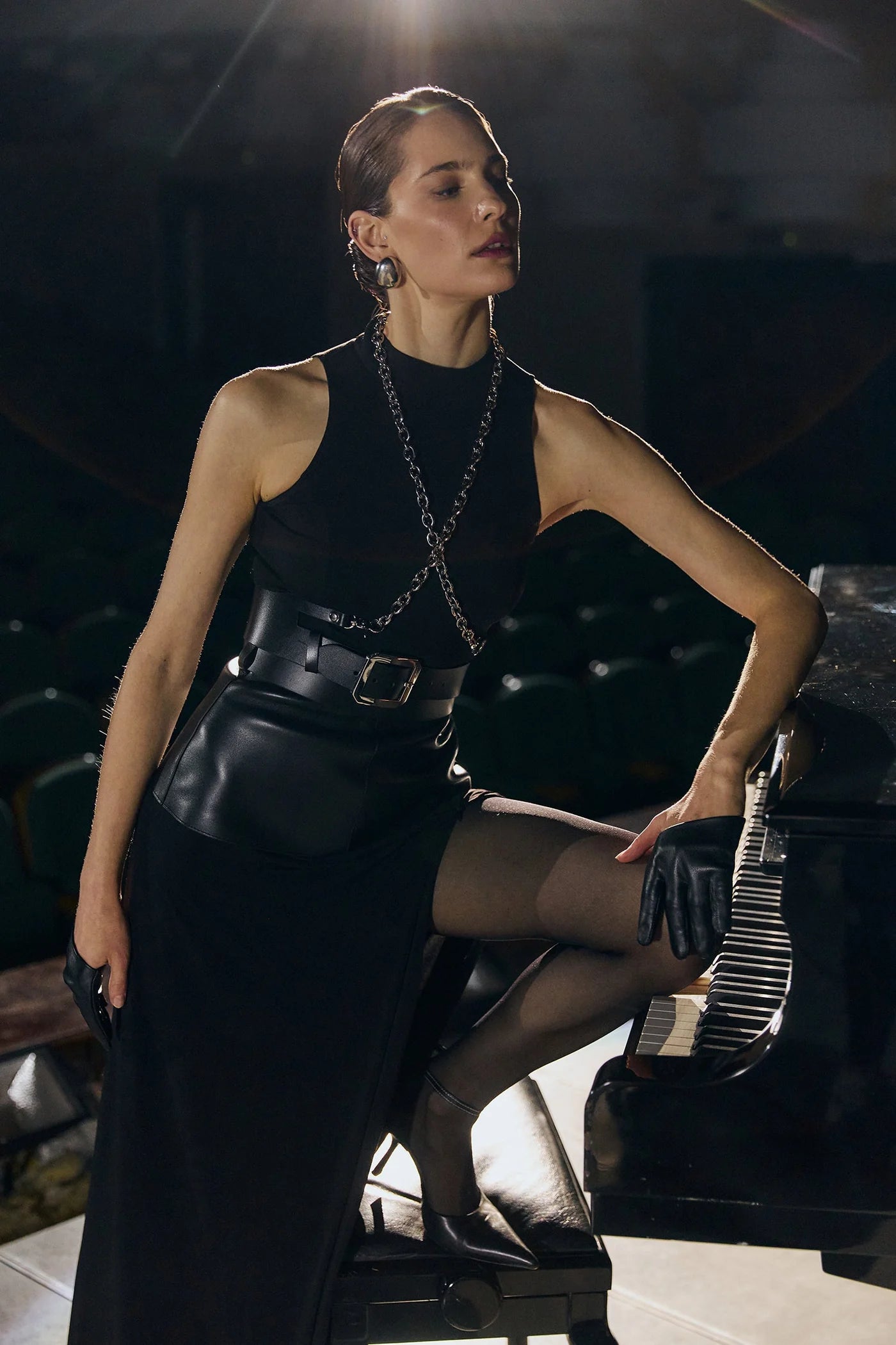 Black Leather Basque Belt