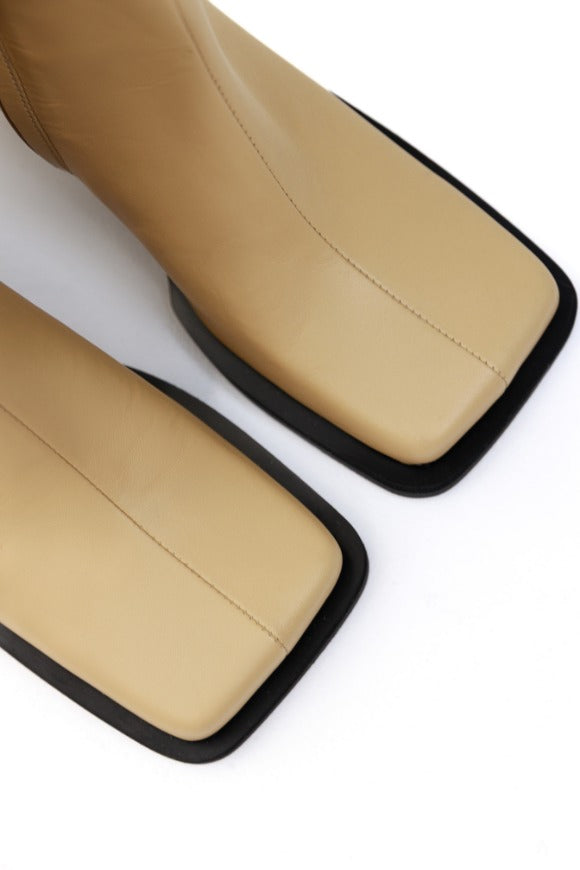 Boots Angle