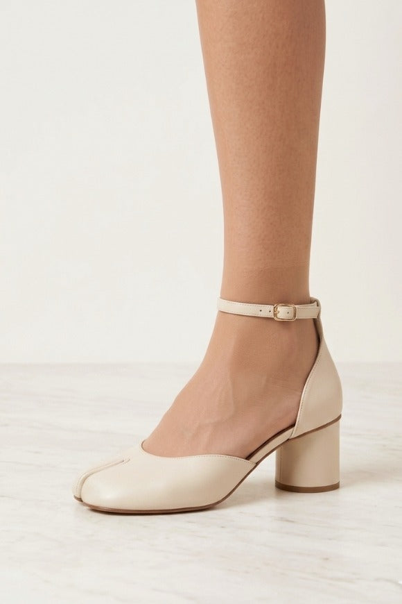 210532 TABI MARY Bone