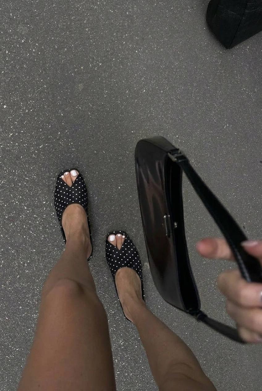 Mules Aurora