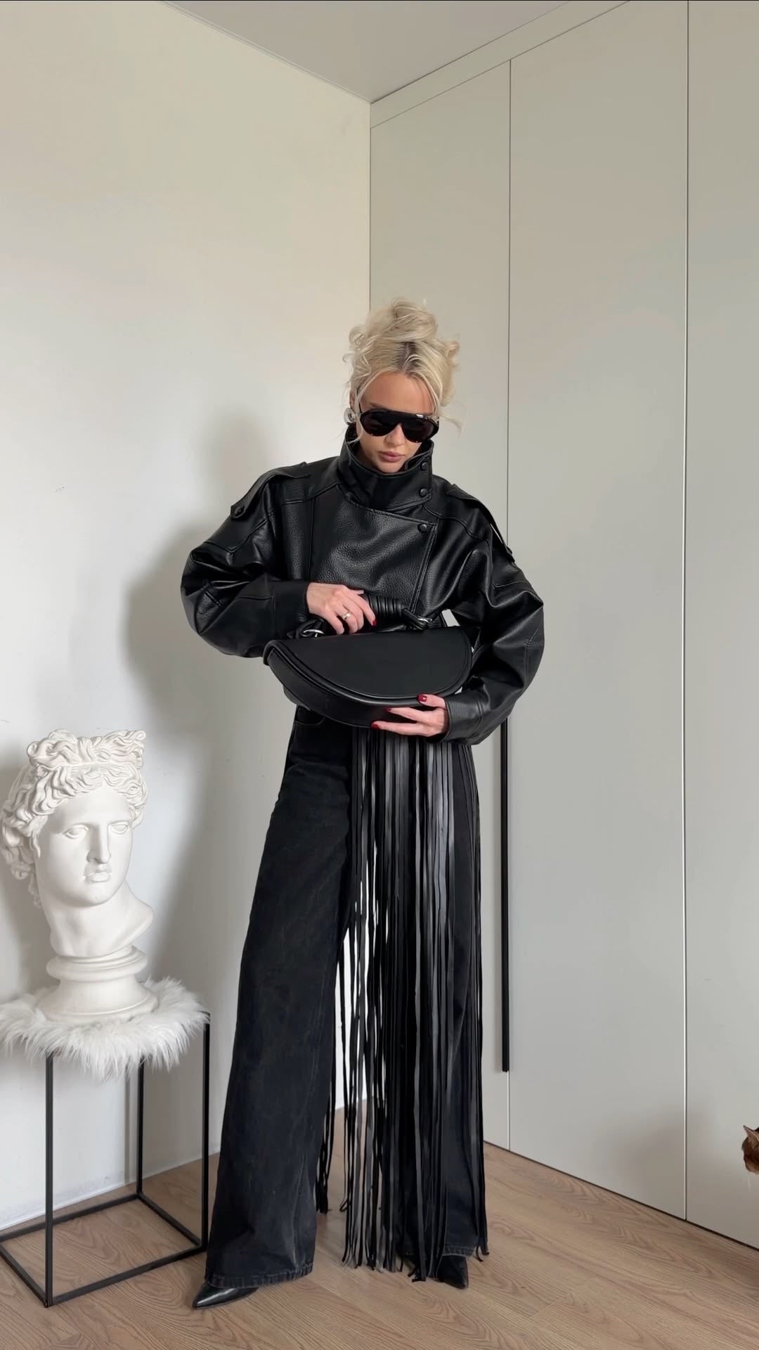 Black Leather Basque Belt