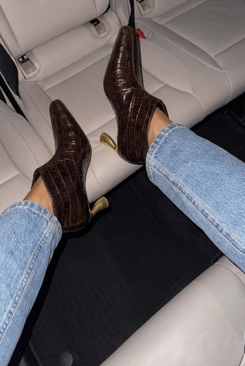 Heeled boots Aura