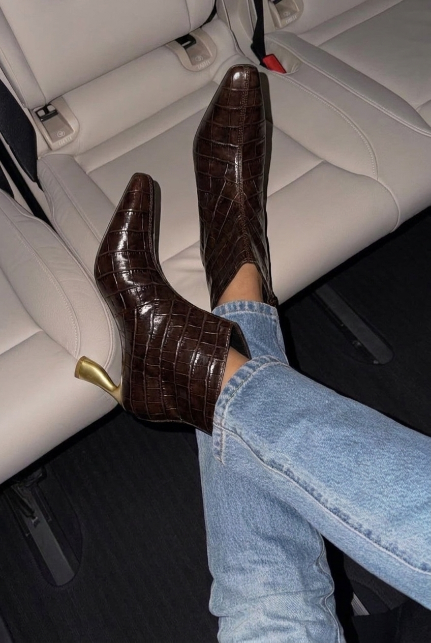 Heeled boots Aura