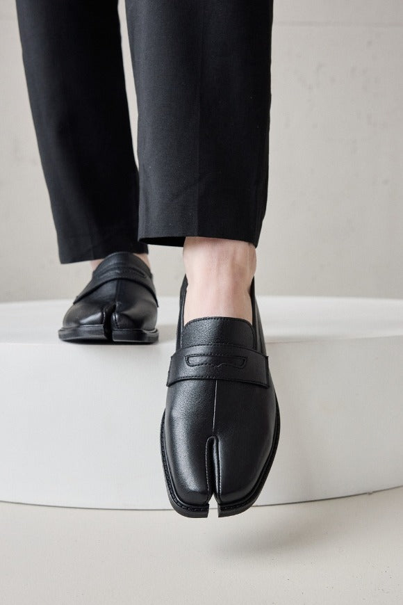 858904 Tabi loafers Louf